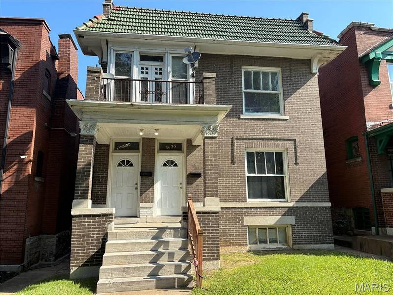 3835 Shaw BLVD, St Louis, MO 63110
