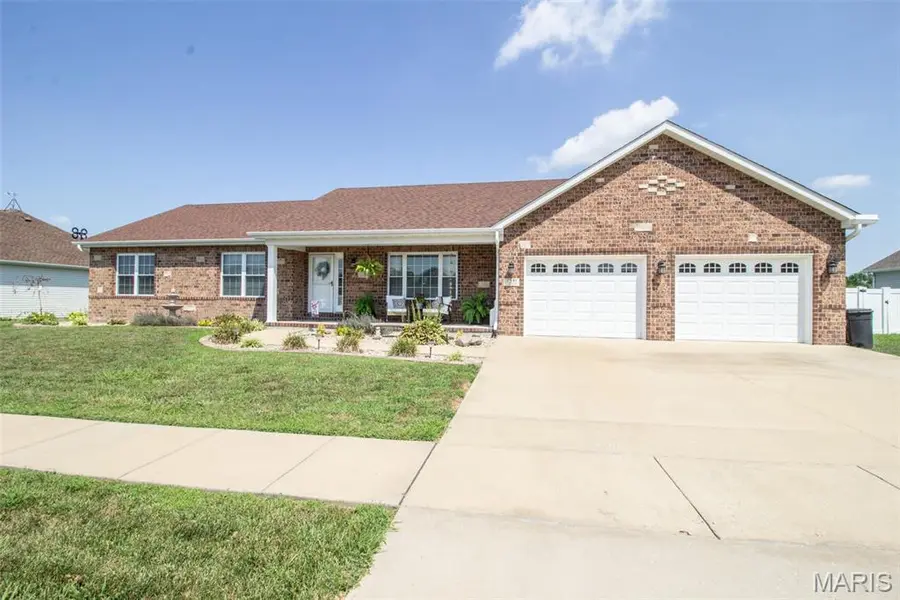 2541 Commercial Pkwy, Granite City, IL 62040