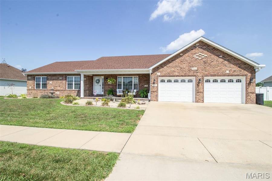 2541 Commercial Pkwy, Granite City, IL 62040