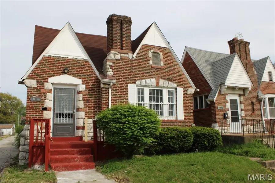 4006 Marcus AVE, St Louis, MO 63115