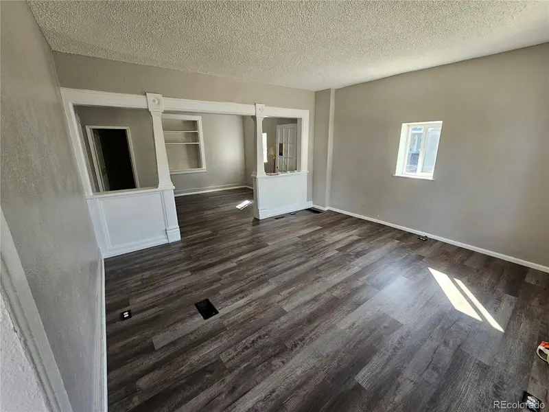 738 W 4th AVE, Denver, CO 80223