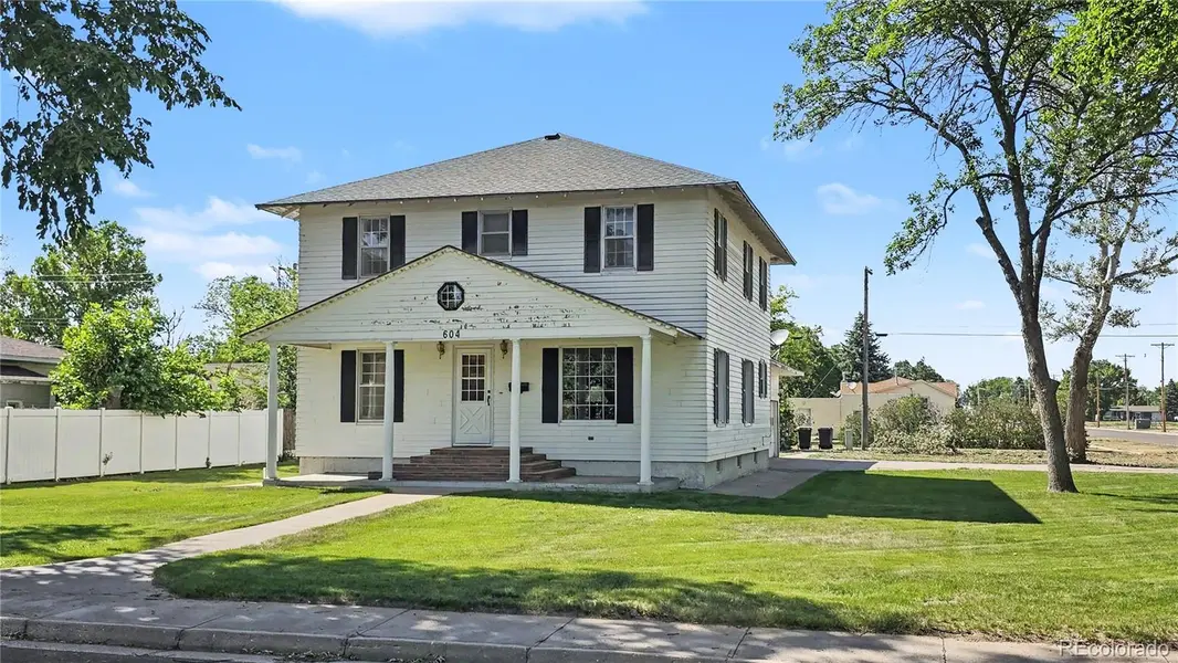 604 W 4th ST, Julesburg, CO 80737