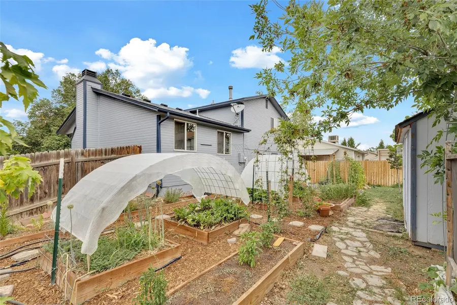 1888 S Flanders WAY, Aurora, CO 80017