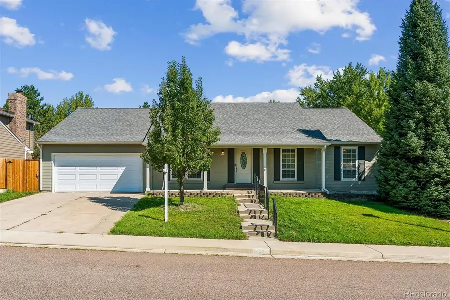 10235 W Glasgow AVE, Littleton, CO 80127