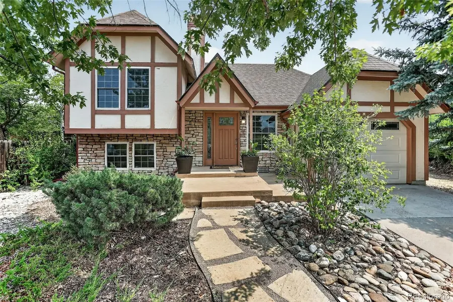 18574 E Layton PL, Aurora, CO 80015