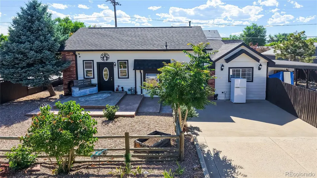 693 S 5th AVE, Brighton, CO 80601