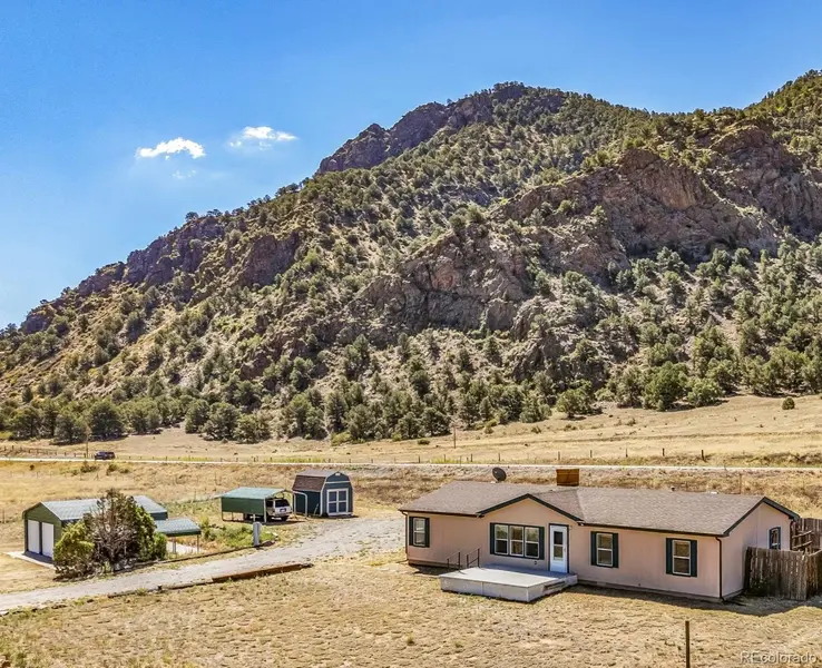 758 Shannon RD, Cotopaxi, CO 81223