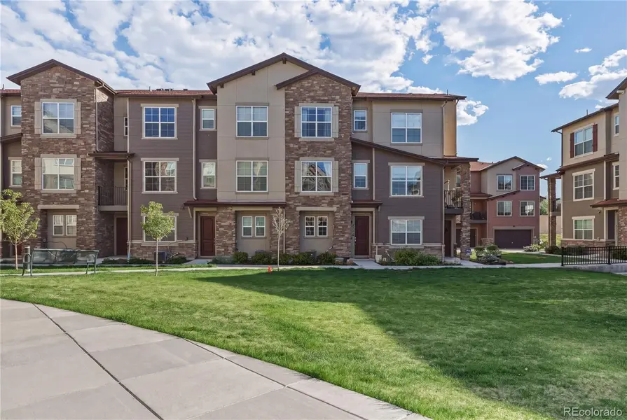 2275 Santini TRL #E, Littleton, CO 80129