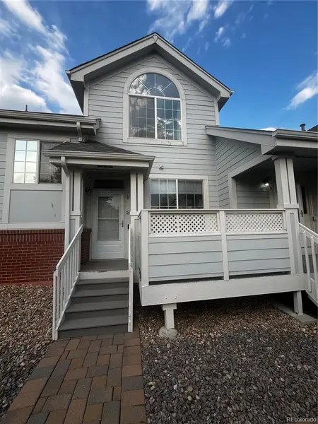 16901 E Warren PL #B, Aurora, CO 80013