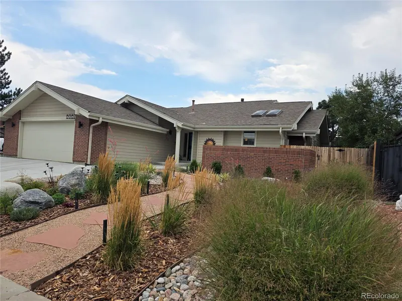 8082 W Chenango PL, Littleton, CO 80123