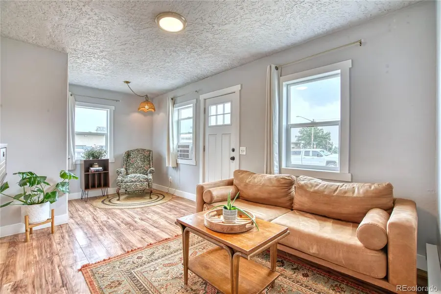 2001 5th AVE, Greeley, CO 80631