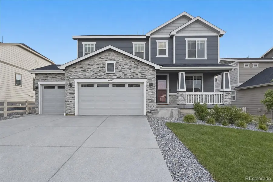4647 Gray Wolf LN, Castle Rock, CO 80104