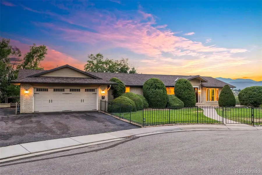 3121 Mountain Shadows DR, Wheat Ridge, CO 80215