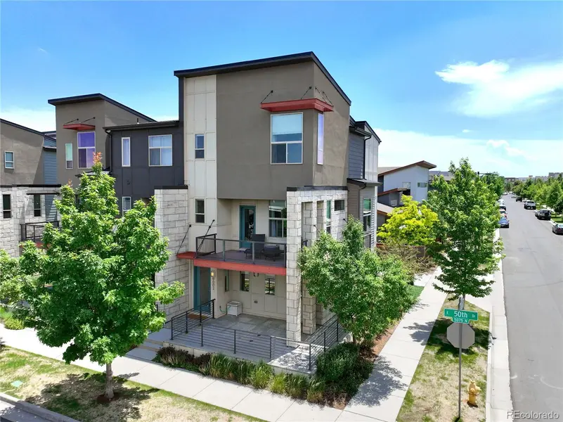 9002 E 50th DR, Denver, CO 80238