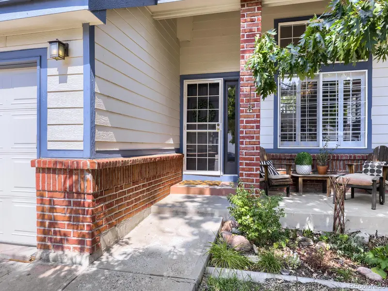 6431 Secrest CT, Arvada, CO 80007