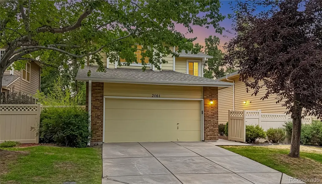 2161 E Phillips LN, Centennial, CO 80122