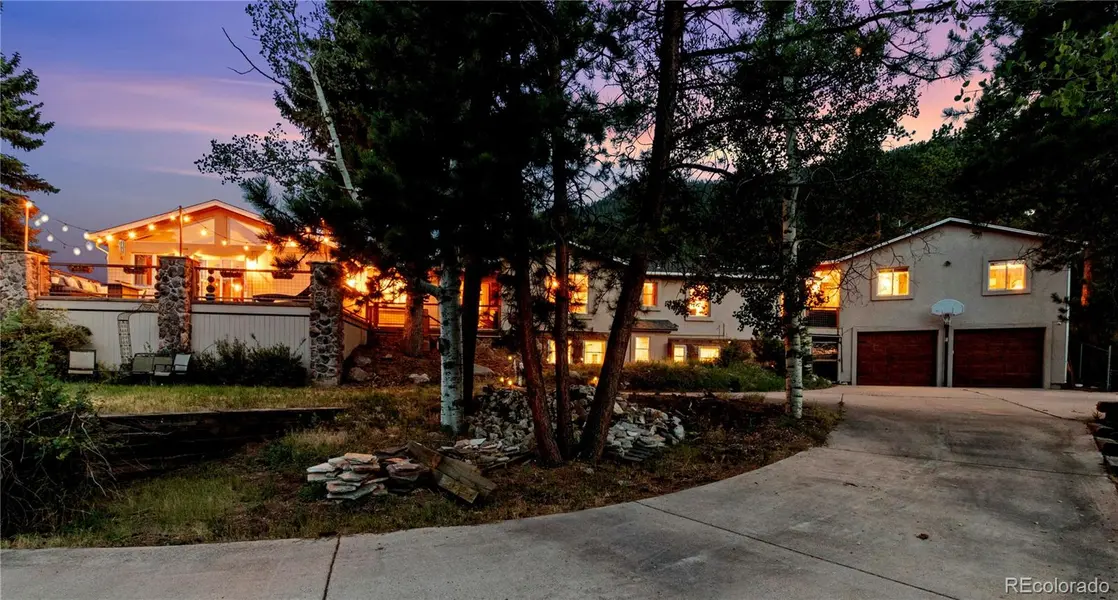 8825 Chipita Park RD, Cascade, CO 80809