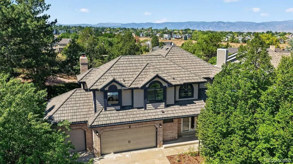 9335 Prairie View DR, Littleton, CO 80126