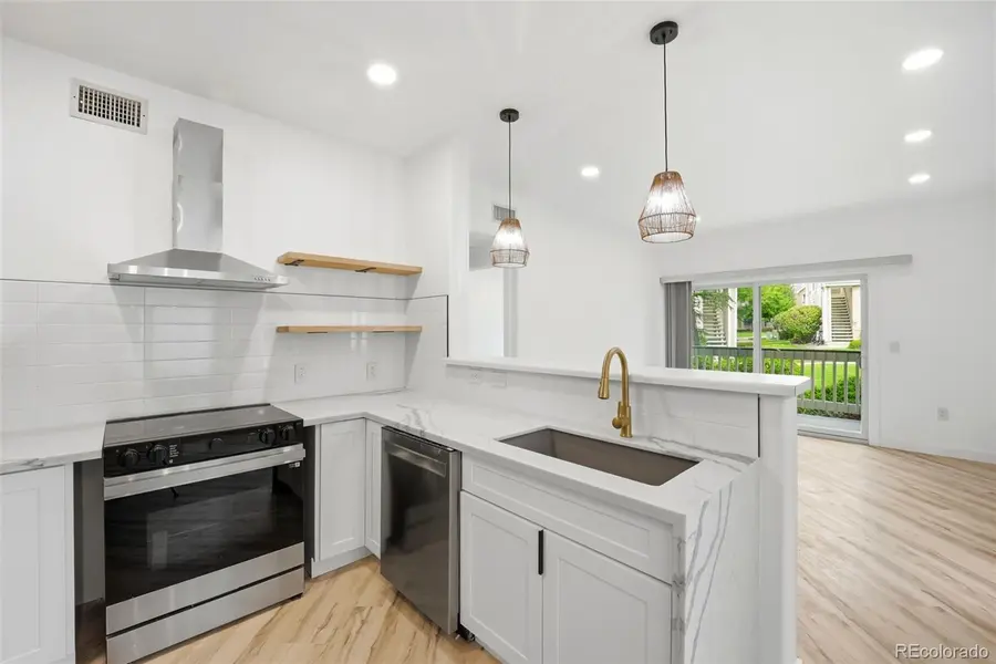 1166 Opal ST #104, Broomfield, CO 80020