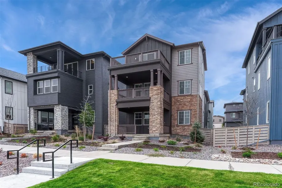 8673 Middle Fork ST, Littleton, CO 80125