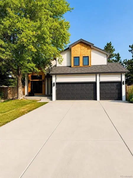 3210 Arbutus ST, Golden, CO 80401