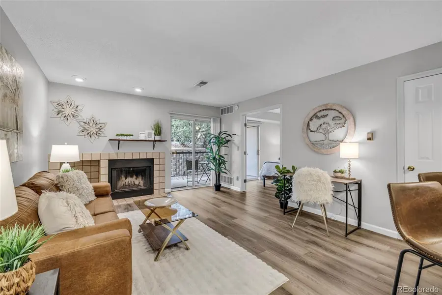 2575 S Syracuse WAY #A106, Denver, CO 80231