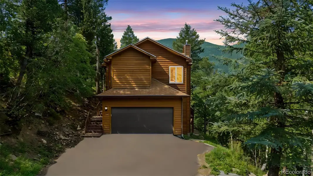 130 Jackpine LN, Evergreen, CO 80439