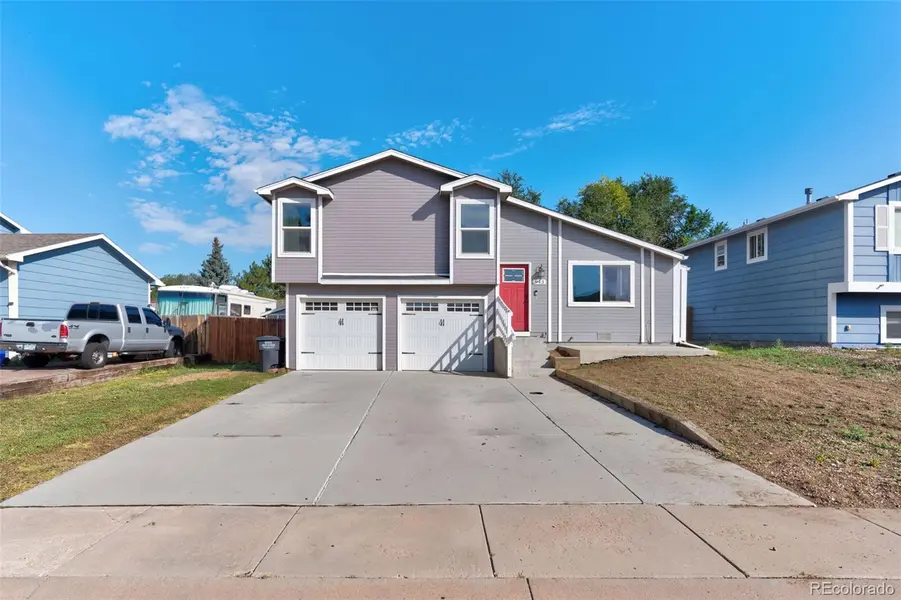 943 Rancher DR, Fountain, CO 80817
