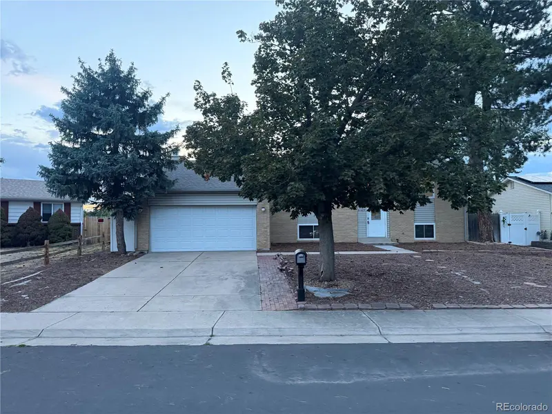 3147 S Ouray ST, Aurora, CO 80013