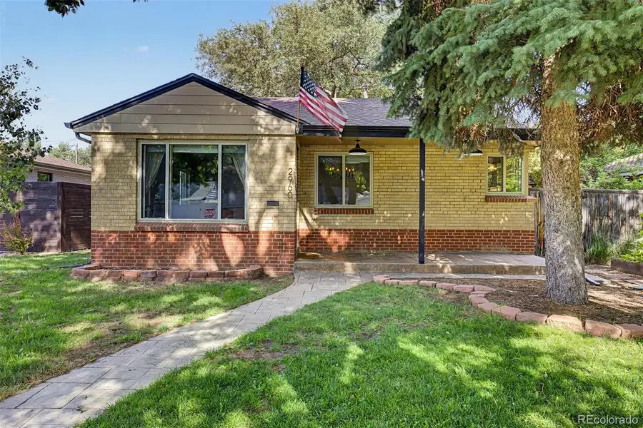 2960 S Corona ST, Englewood, CO 80113