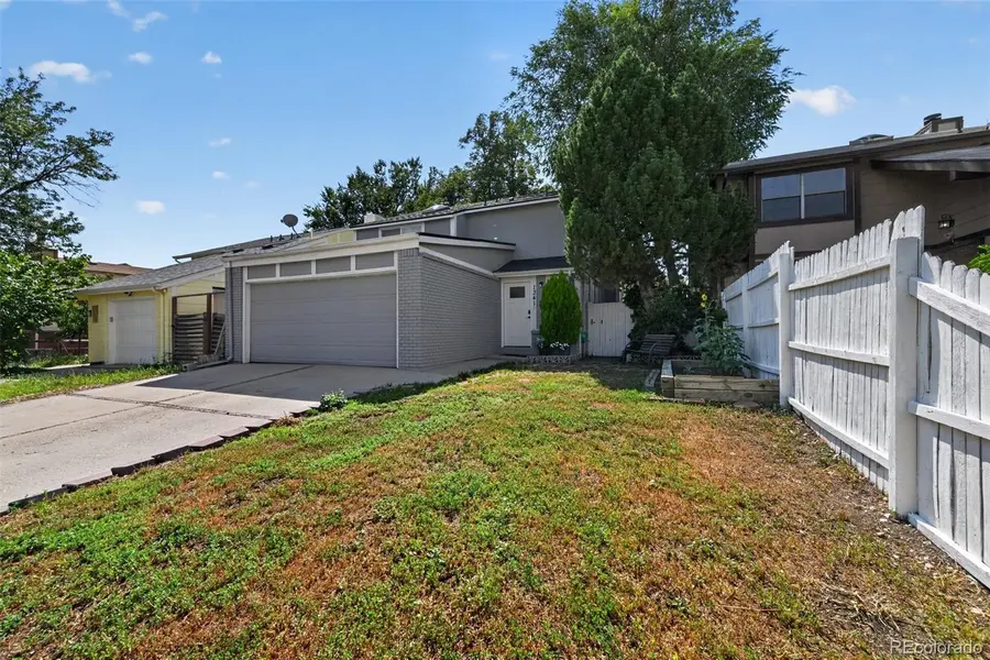 1341 Dogwood LN, Longmont, CO 80501