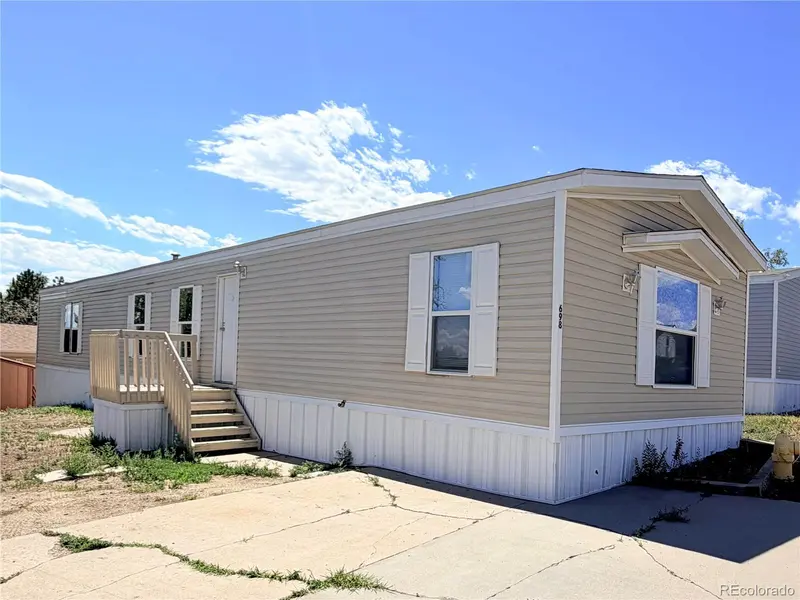 4210 E 100th AVE, Denver, CO 80229