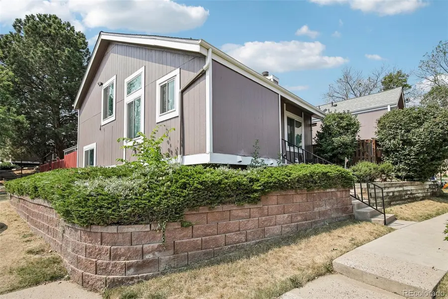 3824 S Genoa CIR #C, Aurora, CO 80013