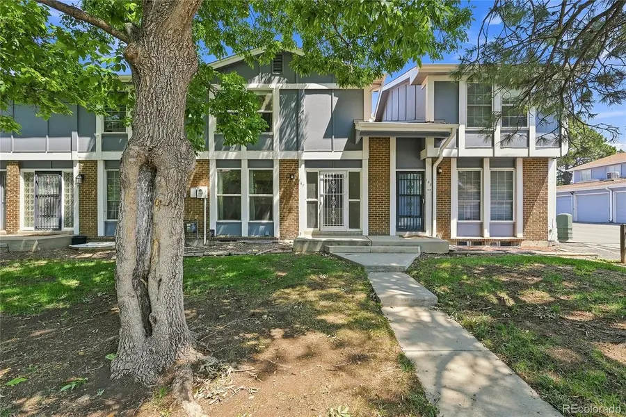 147 Paris CIR, Aurora, CO 80011