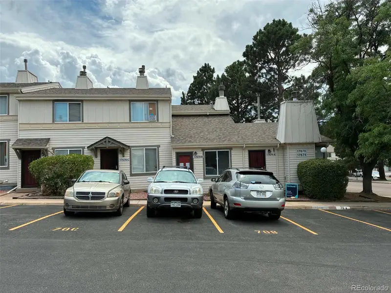 17670 E Loyola DR #B, Aurora, CO 80013