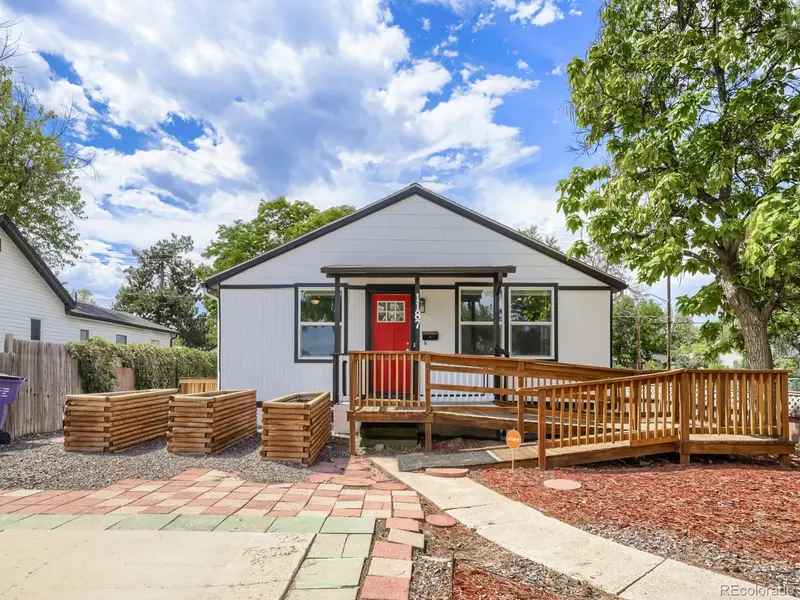 1187 Syracuse ST, Denver, CO 80220
