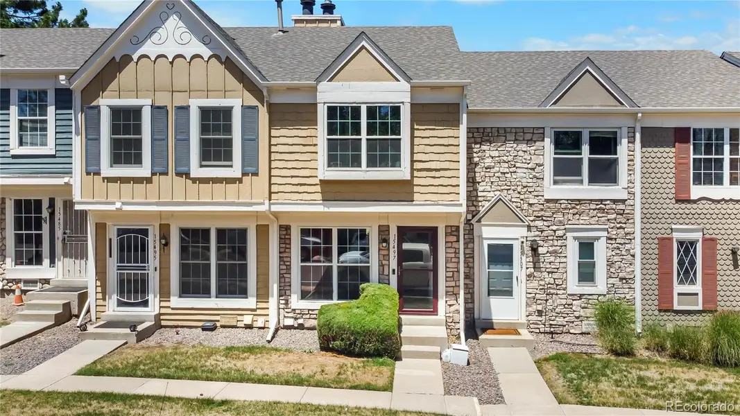 15497 E Louisiana AVE, Aurora, CO 80017
