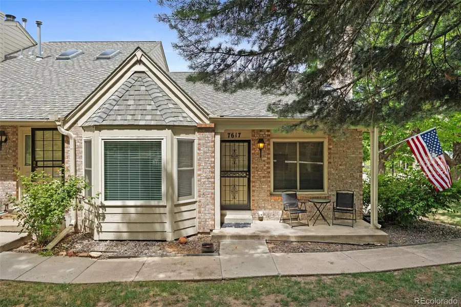 7617 S Cove CIR, Centennial, CO 80122