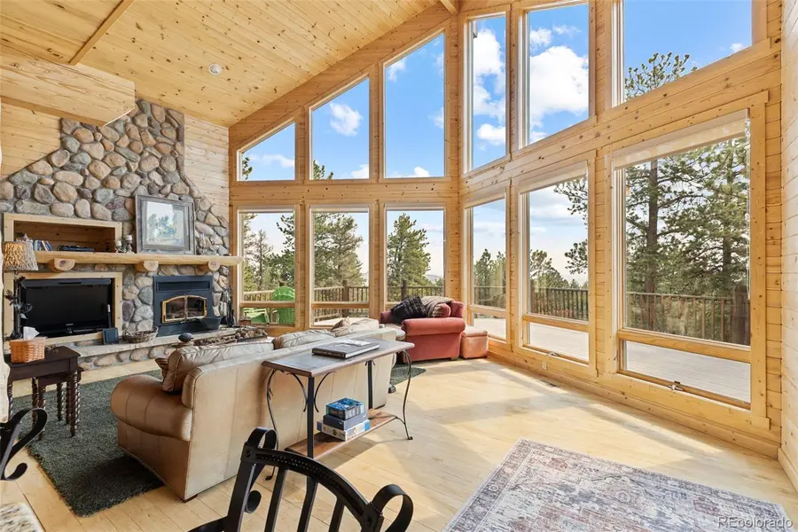 559 Bellows RD, Hartsel, CO 80449
