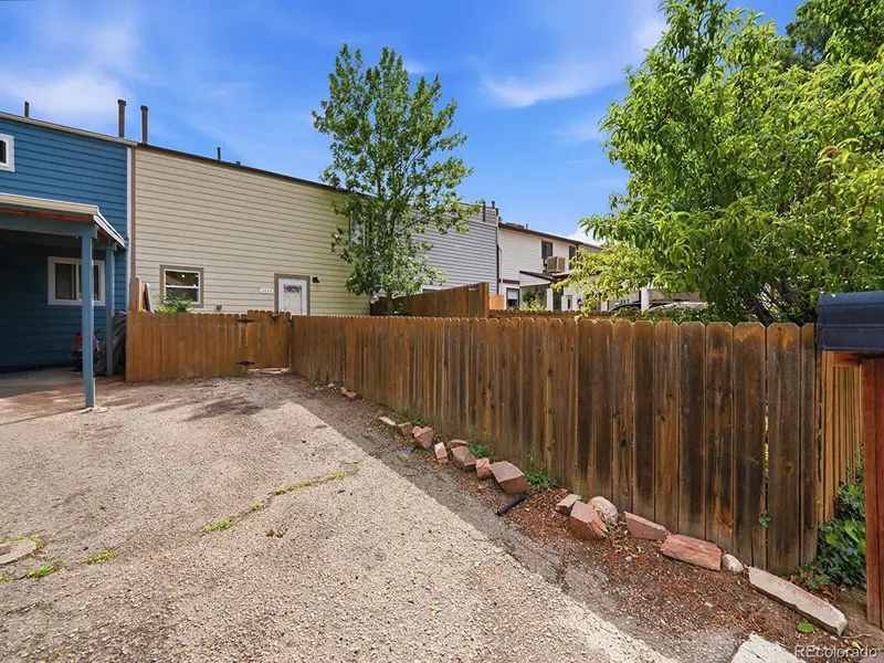 1622 Longbow CT, Lafayette, CO 80026