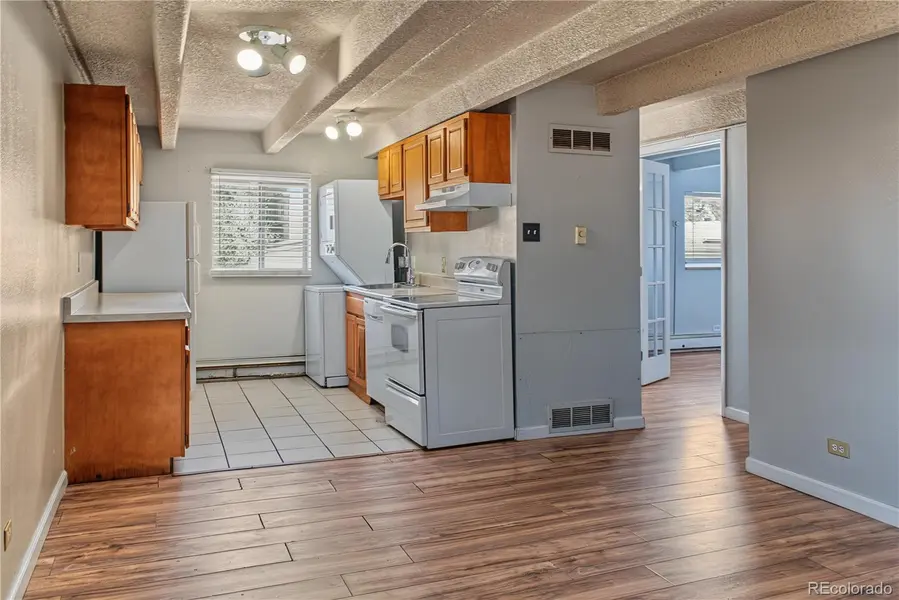 1180 Yosemite ST, Denver, CO 80220