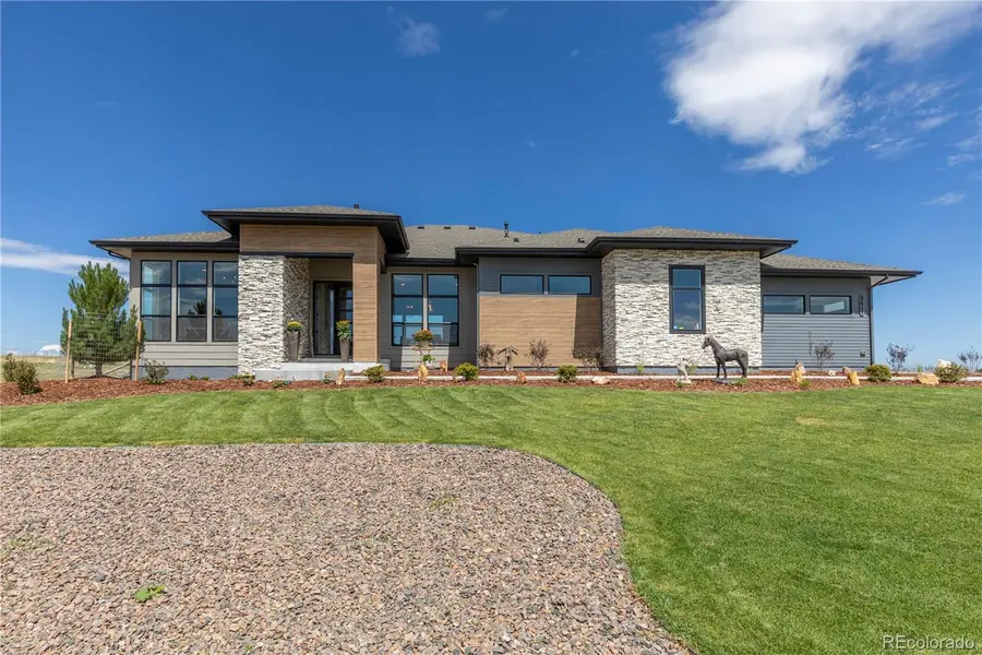 8611 Carneros CT, Parker, CO 80138