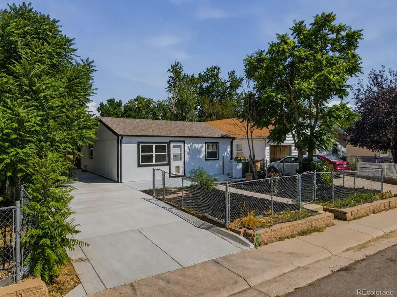7900 Olive ST, Commerce City, CO 80022