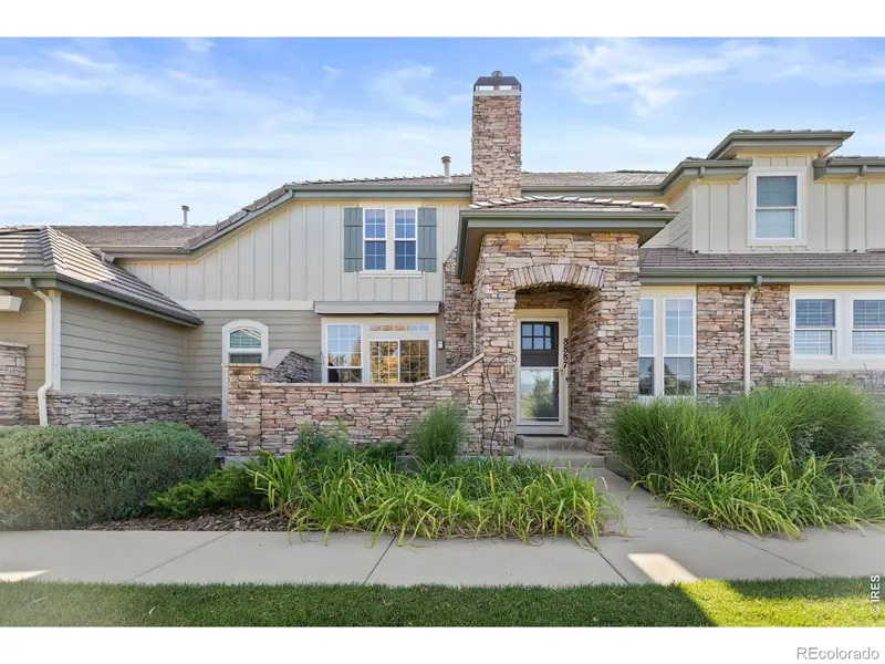 8887 Tappy Toorie CIR, Highlands Ranch, CO 80129