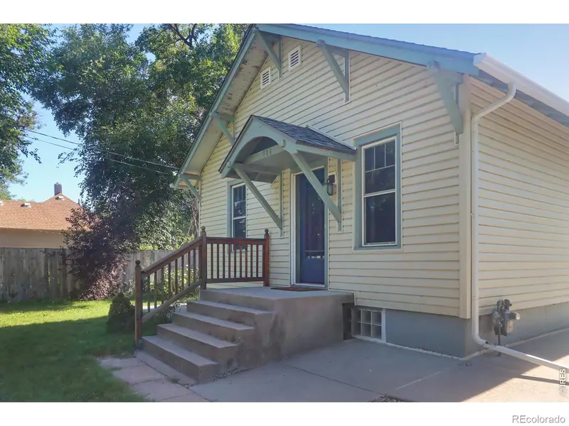 914 N Carson ST, Brush, CO 80723