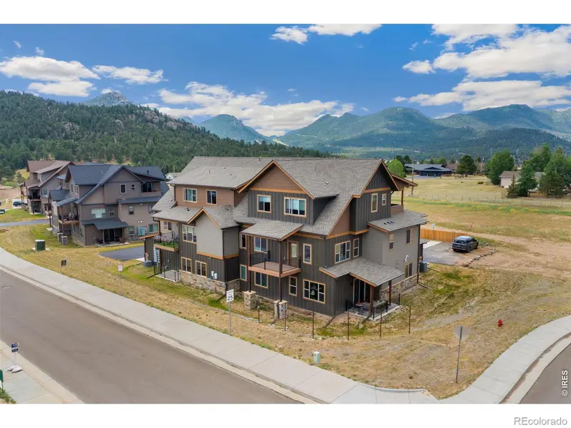1700 Wildfire RD #I-201, Estes Park, CO 80517