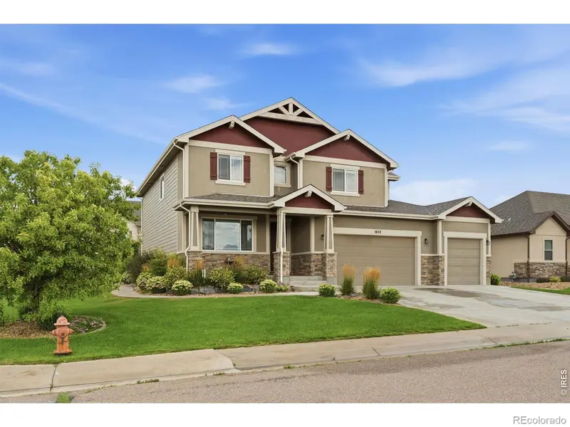 1652 Pioneer PL, Eaton, CO 80615