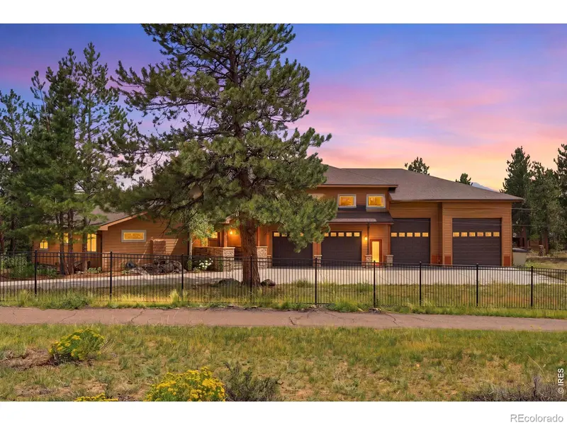 557 Grand Estates DR, Estes Park, CO 80517