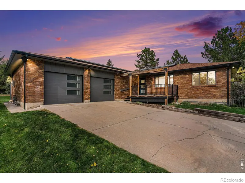 600 Collingswood DR, Fort Collins, CO 80524