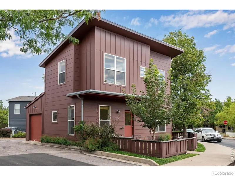1547 Easy Rider LN #101, Boulder, CO 80304